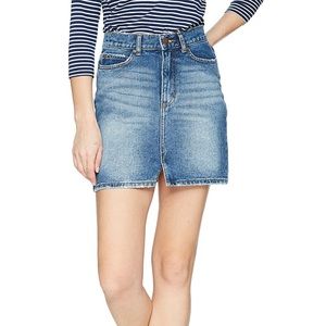 💕SOLD💕 NWOT Billabong Magic Denim Skirt Sz 29